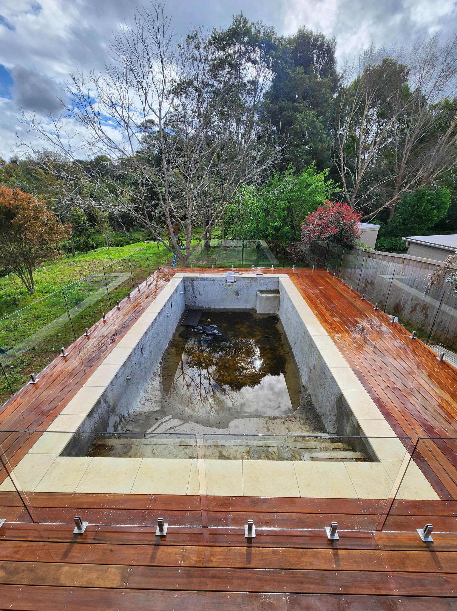 Pool Safe Glass Fencing Ballina, Lismore and Northern Rivers surrounds